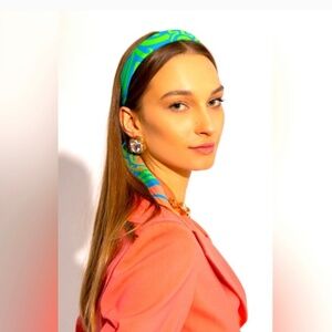 - - Auth- Versace headband